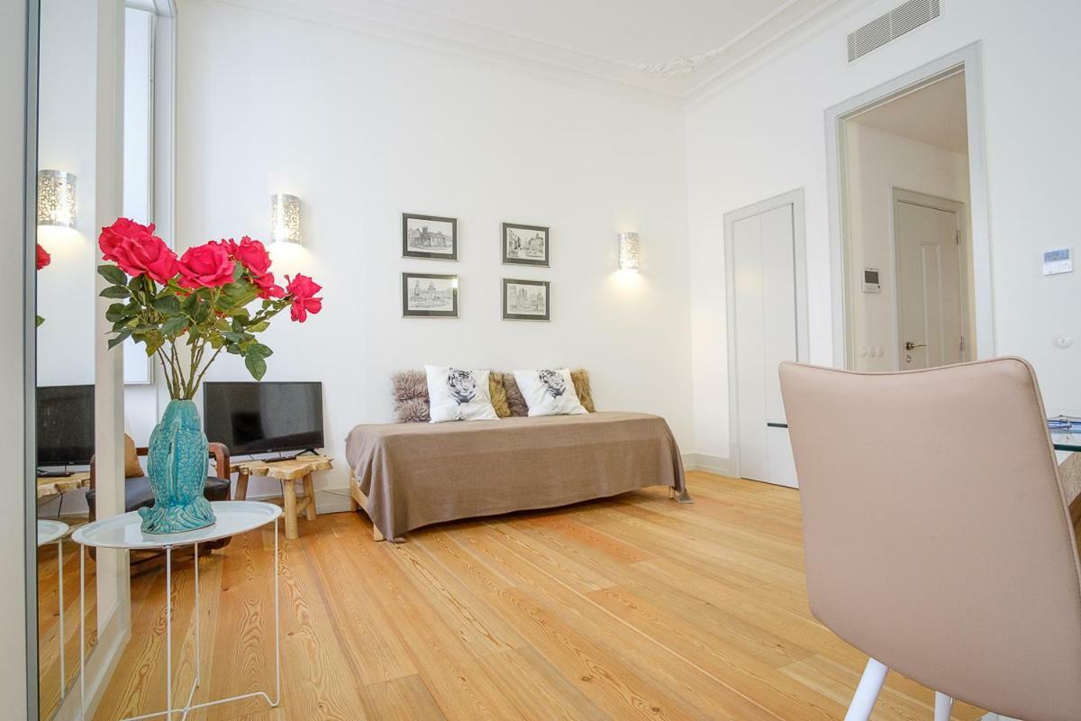 Superb Apartment In Historical Centre Lisbon Bagian luar foto