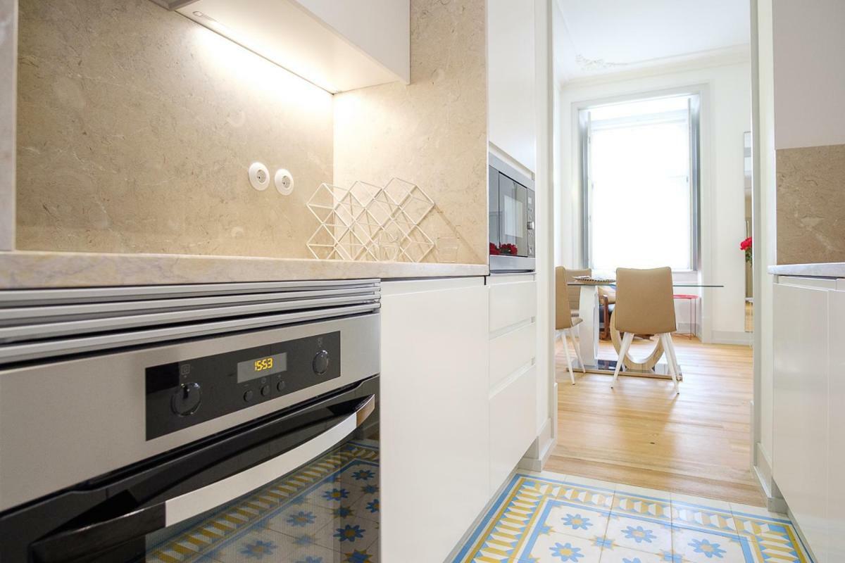 Superb Apartment In Historical Centre Lisbon Bagian luar foto